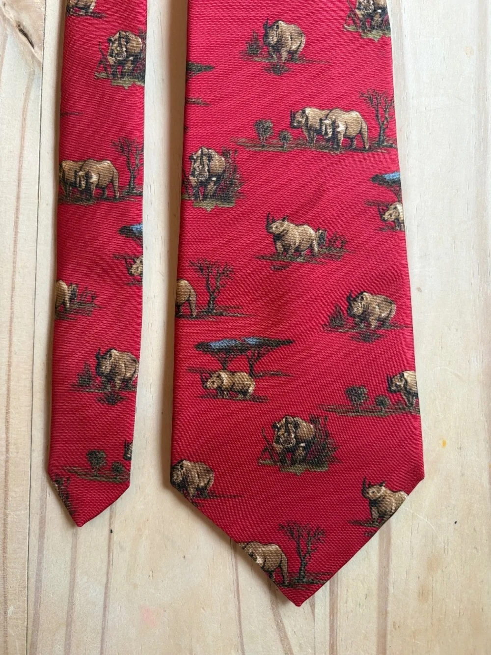 Vintage John Comfort London 100% Silk Red Rhinoceros Safari Novelty Tie